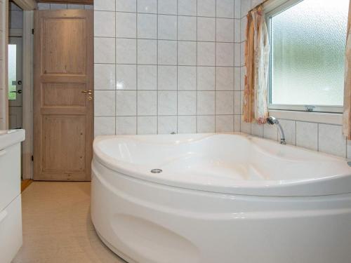  6 person holiday home in B rkop in Egeskov