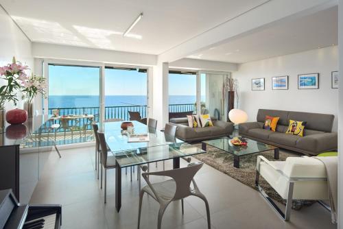 Sunlight Properties - Sky blue - 3 bedroom flat with sea view on the Promenade des Anglais, Nice (fotografie 3)