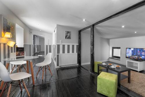 Stare Kino Cinema Residence - image 9