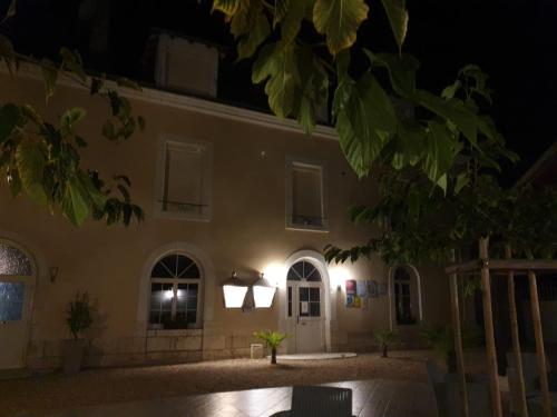 Le Moulin de la Renne Hotel**nn - Bar - Restaurant