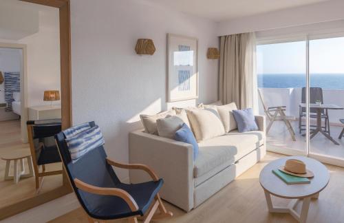 Blau Punta Reina Resort - image 14