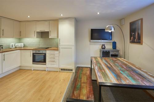 Sitwell Cottage - image 11