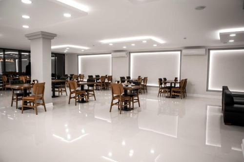 Dimen Hotel - image 14