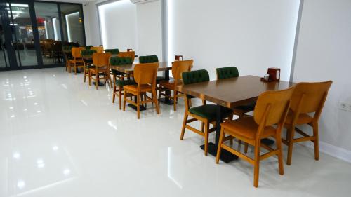 Dimen Hotel - image 12