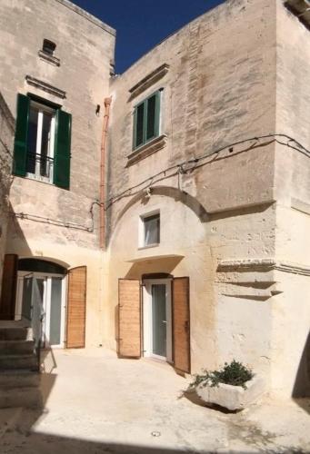 Palazzo Enselmi 4