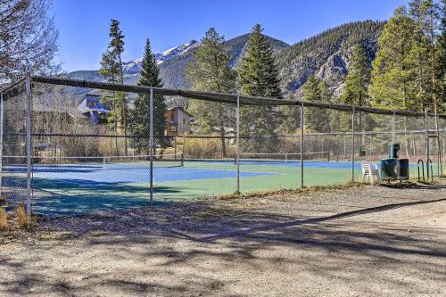 Dog-Friendly Retreat with Deck in Dtwn Frisco! - image 3