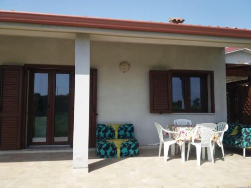 Property with 2 bedrooms in Is Potettus with enclosed garden and WiFi