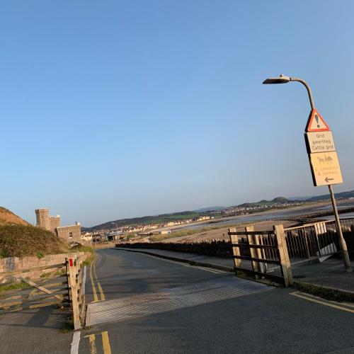 TREVONE Llandudno - image 8