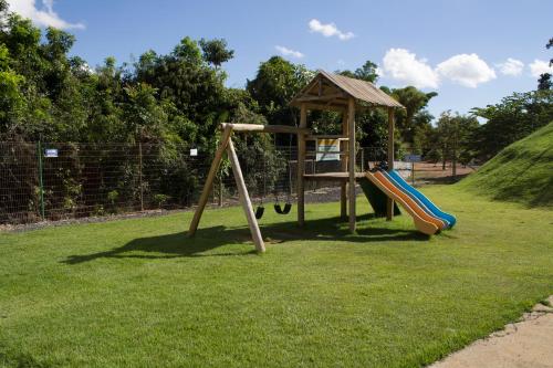 Garden, Golden Dolphin Express via Hmaster in Vila Franca