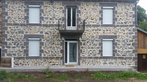 Au cœur des volcans d Auvergne gîte à louer Pontgibaud