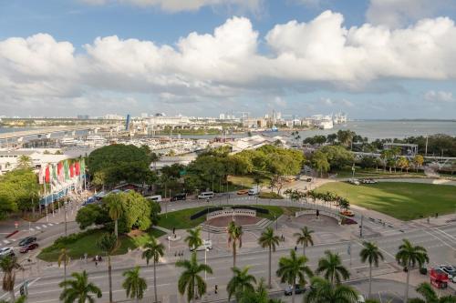 Holiday Inn Hotel Port of Miami-Downtown