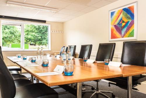 Holiday Inn Lancaster an IHG Hotel - image 4