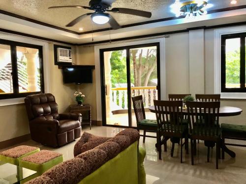 Kinghorn Garden House Resort Room Type - Suite with Balcony