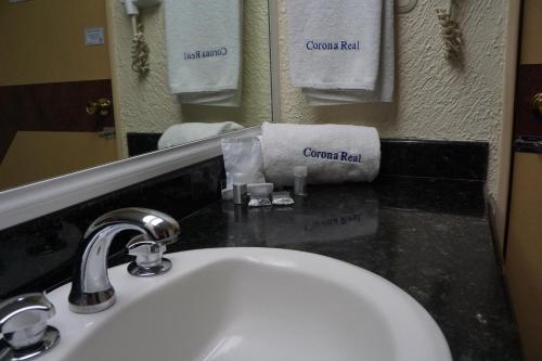 Hotel Corona Real – Mexico City, ME