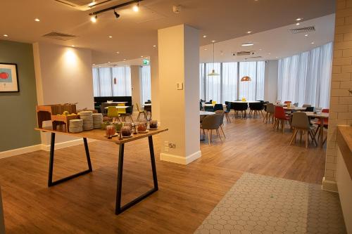 Holiday Inn Preston an IHG Hotel - image 3