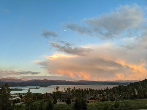 Stylish New Lake-View Home with Fireplace & Firepit home - main image
