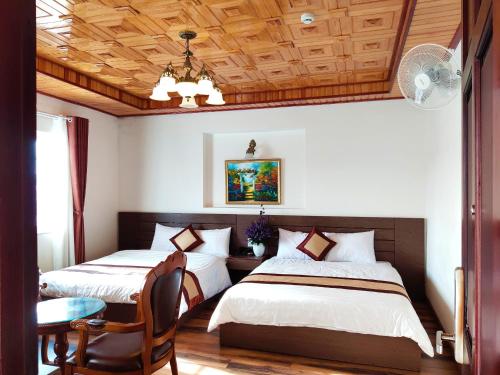 room detail thumbnail 0