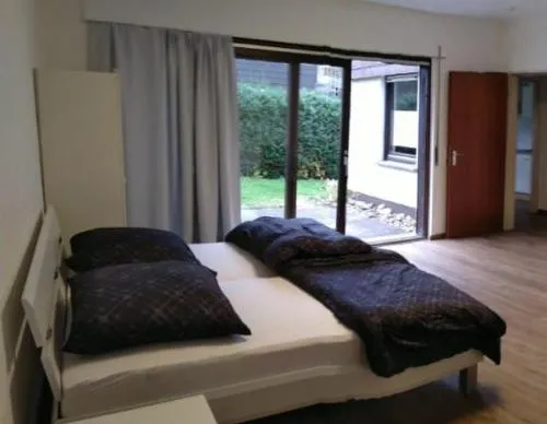 Kleine Ferienwohnung, Einzimmeraparment in Altenkirchen in Almersbach, Deutschland