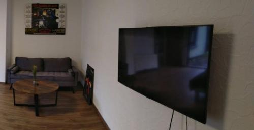 Kleine Ferienwohnung, Einzimmeraparment in Altenkirchen in Almersbach, Deutschland