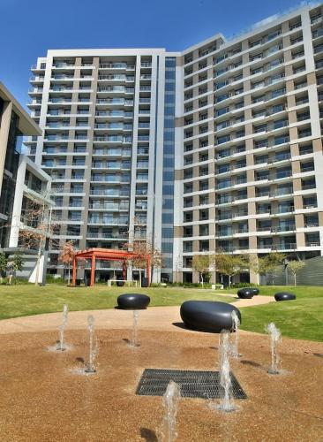 Menlyn Maine The Residence Trilogy - 4th — Hotel in Pretoria