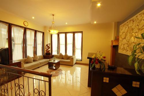 Hotel Puri Nusa Indah