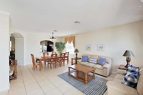 Windsor Hills Oasis - Private Pool Spa & Game Room home - image 3