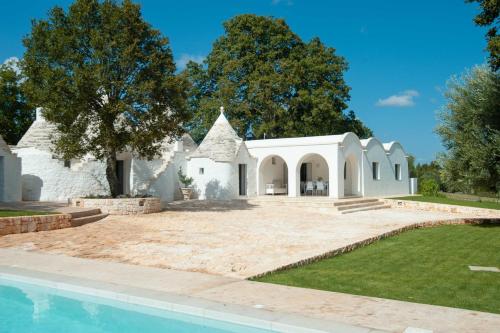 HelloApulia - Charming Trulli Almadari, Cisternino (foto 7)