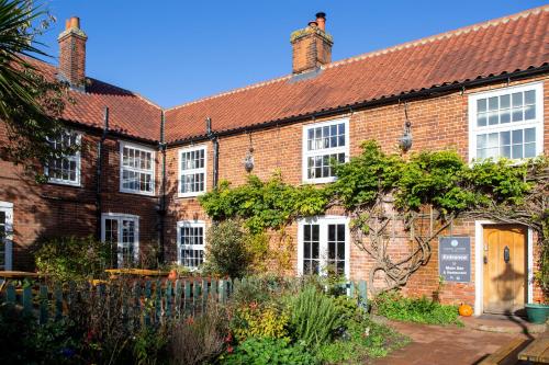 Sutton Staithe Hotel