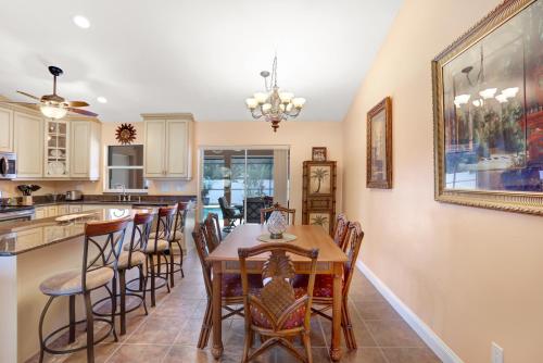 Villa Paradise – Cape Coral, FL