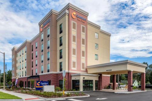 . Comfort Suites Gainesville Near University