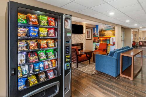 Clarion Pointe by Choice Hotels Racine