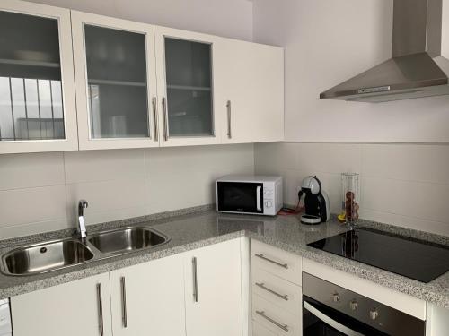 Konyha, Apartamento Mirando al Guadiana Centro in Ayamonte városközpont