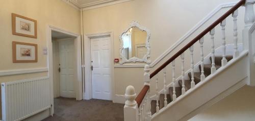 sunnylodge - image 12