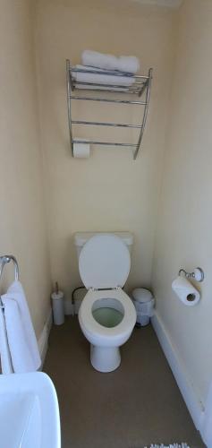 sunnylodge - image 5