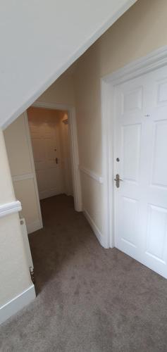 sunnylodge - image 13
