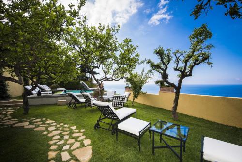 Deluxe Villa image 3