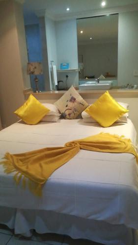 Oceansnest Guest House Room Type - Queen Room