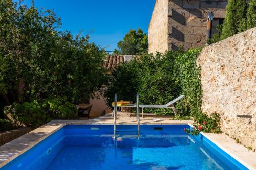  The Stone House in Ariany