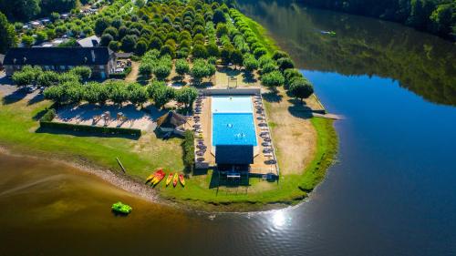 Camping Le château du gibanel