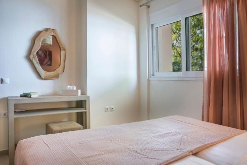 Deluxe Kefalonia Apartment Apartment Corali 3 Bedroom Pool Sea View Karavomilos - image 8