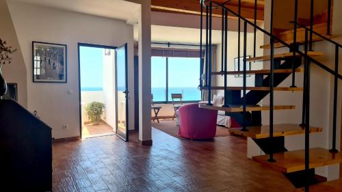 Albufeira Beach Cliffs House - image 7