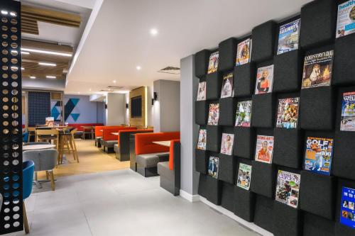 Holiday Inn Express London - Watford Junction an IHG Hotel - image 2