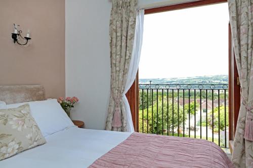 Bodhi House, Combe Down, Somerset