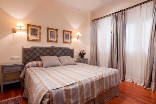 Hotel Doña María - image 4