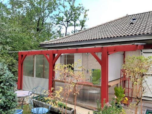 Quaint Holiday Home in Cublac with Garden gîte à louer Brignac-la-Plaine