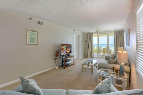 105 Hamilton House - image 5