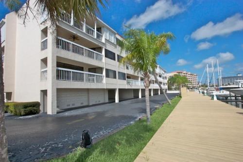 301 Bayway Shores - image 11