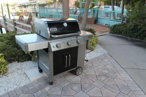 603 Dockside - image 2