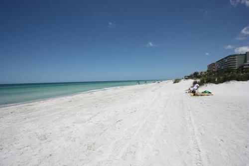 5 Pipers Nest in Clearwater Beach, USA