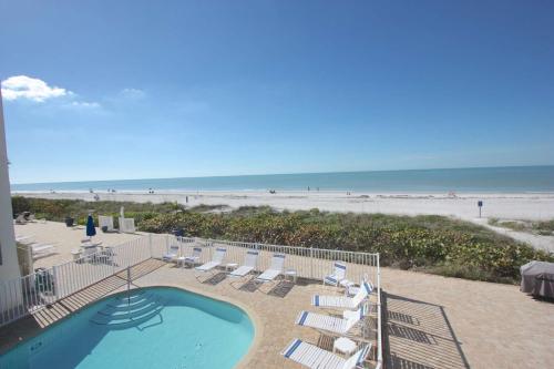 201 Belleair Beach Club in Belleair Beach (Florida)
